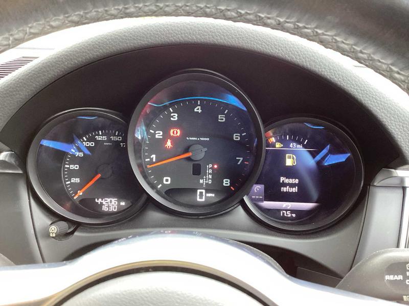 Used Porsche Macan 2017 for sale - 75673654: Photo 21