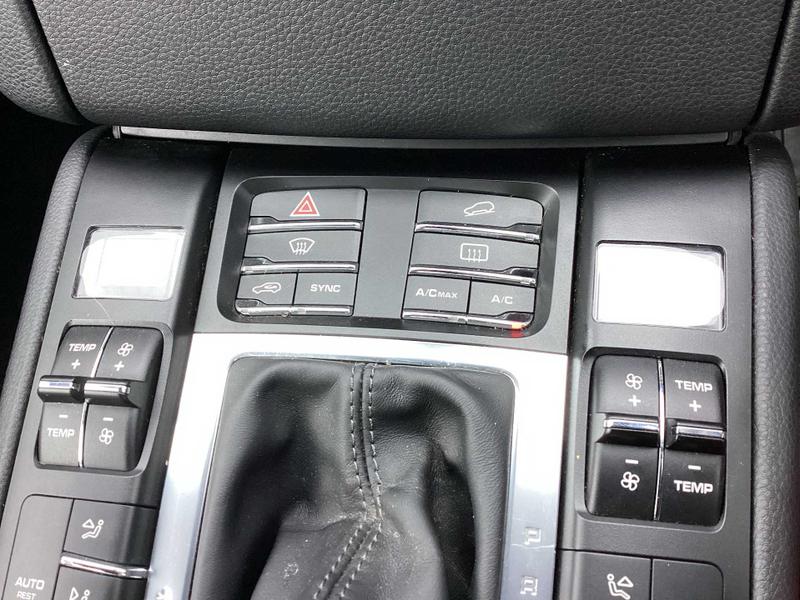 Used Porsche Macan 2017 for sale - 75673654: Photo 28