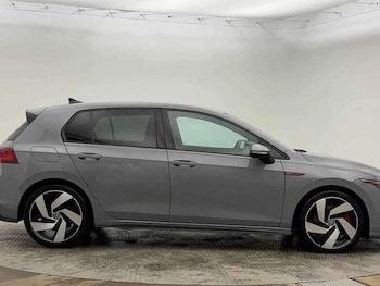 Used Volkswagen Golf 2023 for sale - 78255603: Photo