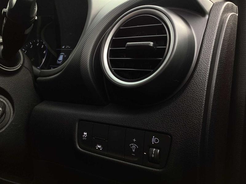 Used Hyundai KONA 2018 for sale - 77653749: Photo 36