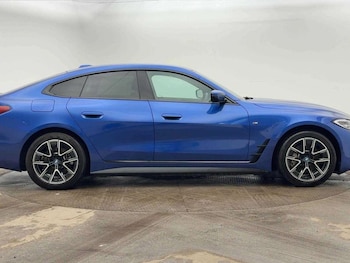 Used BMW i4 2022 for sale - 77198941: Photo