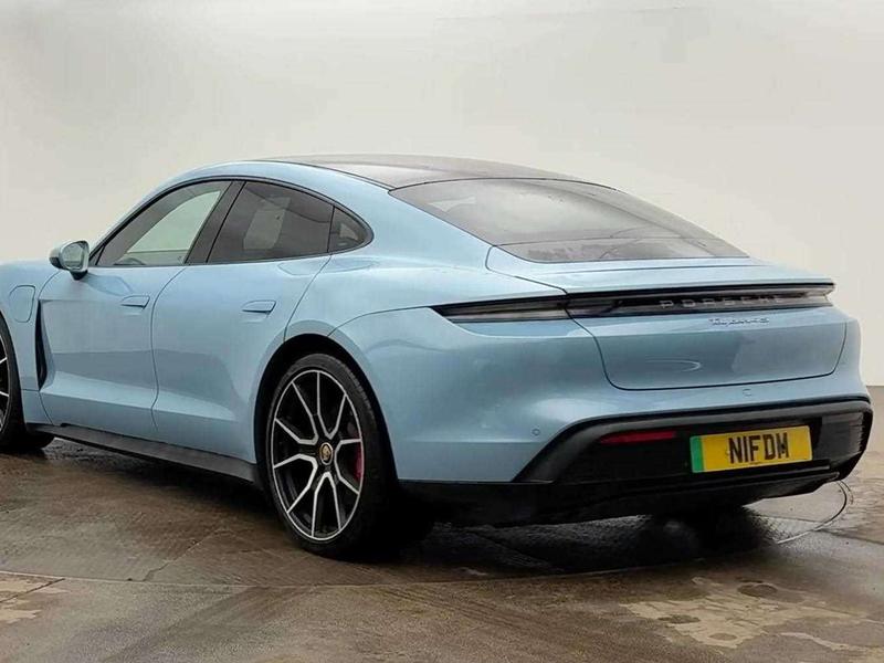 Used Porsche Taycan 2020 for sale - 77204965: Photo 3