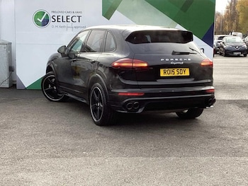 Used Porsche Cayenne 2015 for sale - 76931388: Photo