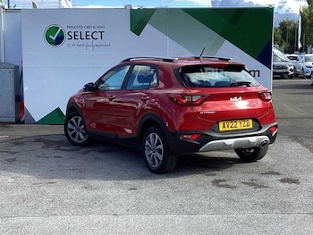 Used Kia Stonic 2022 for sale - 75586990: Photo