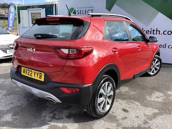 Used Kia Stonic 2022 for sale - 75575215: Photo