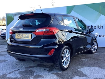 Used Ford Fiesta 2019 for sale - 76631353: Photo