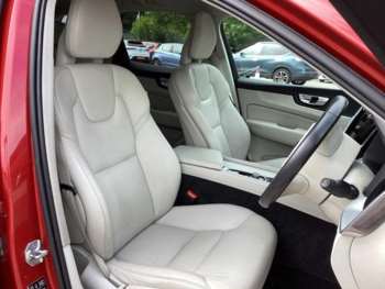 Used Volvo XC60 2017 for sale - 74710530: Photo