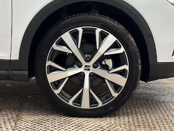 Used SEAT Arona 2024 for sale - 78449524: Photo