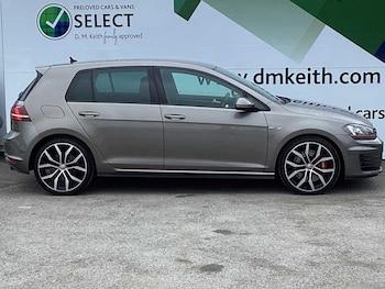 Used Volkswagen Golf 2016 for sale - 77724752: Photo