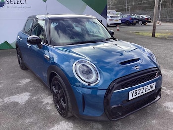 Used MINI Hatch 2022 for sale - 77435138: Photo