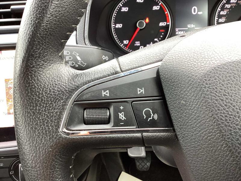 Used SEAT Arona 2018 for sale - 77036841: Photo 21