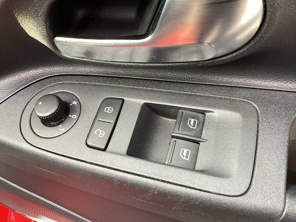 Used Volkswagen up! 2016 for sale - 76117485: Photo 18