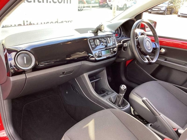 Used Volkswagen up! 2016 for sale - 76117485: Photo 34