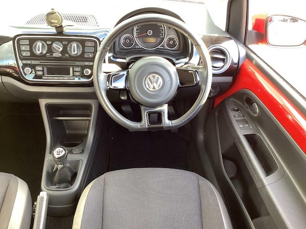 Used Volkswagen up! 2016 for sale - 76117485: Photo 36