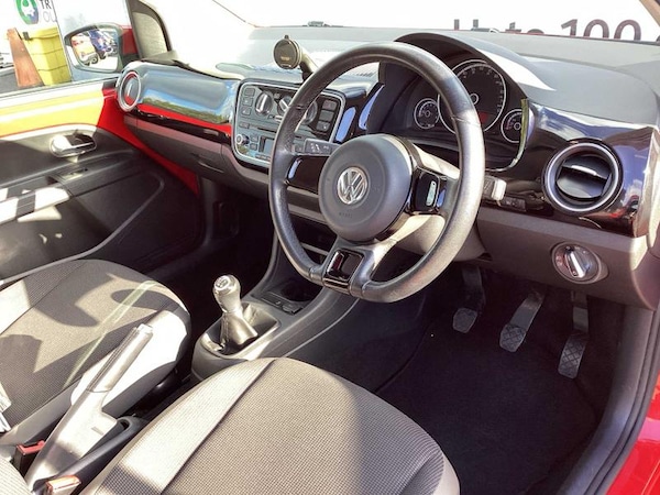 Used Volkswagen up! 2016 for sale - 76117485: Photo 37