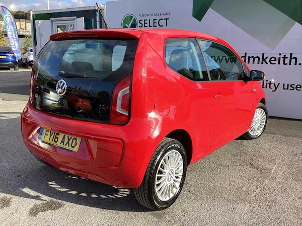 Used Volkswagen up! 2016 for sale - 76117485: Photo 3