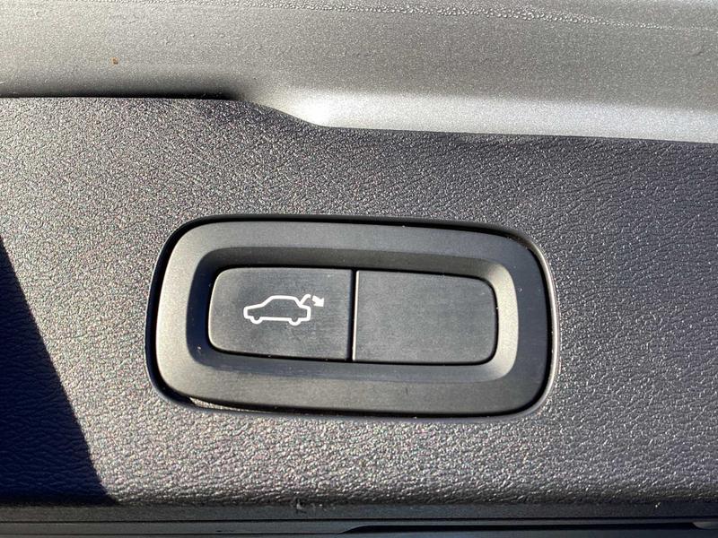 Used Volvo V60 for sale - 76738991: Photo 18