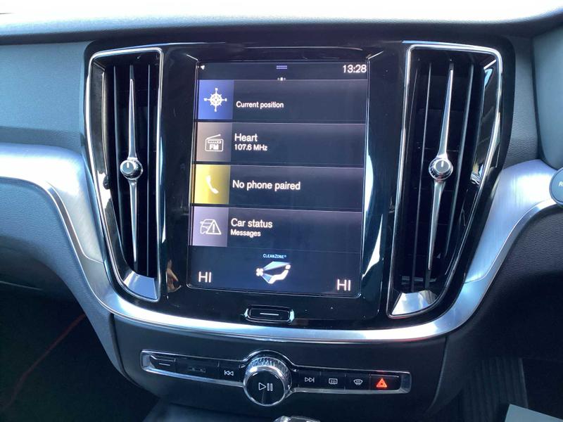 Used Volvo V60 for sale - 76738991: Photo 26