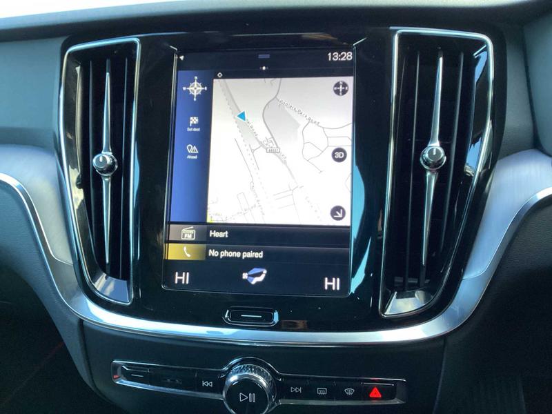 Used Volvo V60 for sale - 76738991: Photo 29