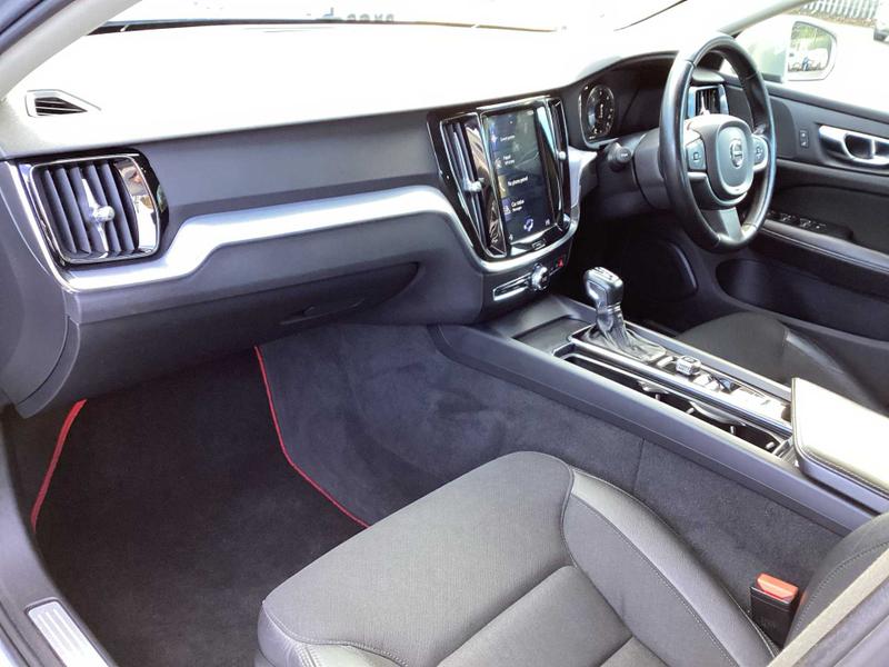 Used Volvo V60 for sale - 76738991: Photo 38