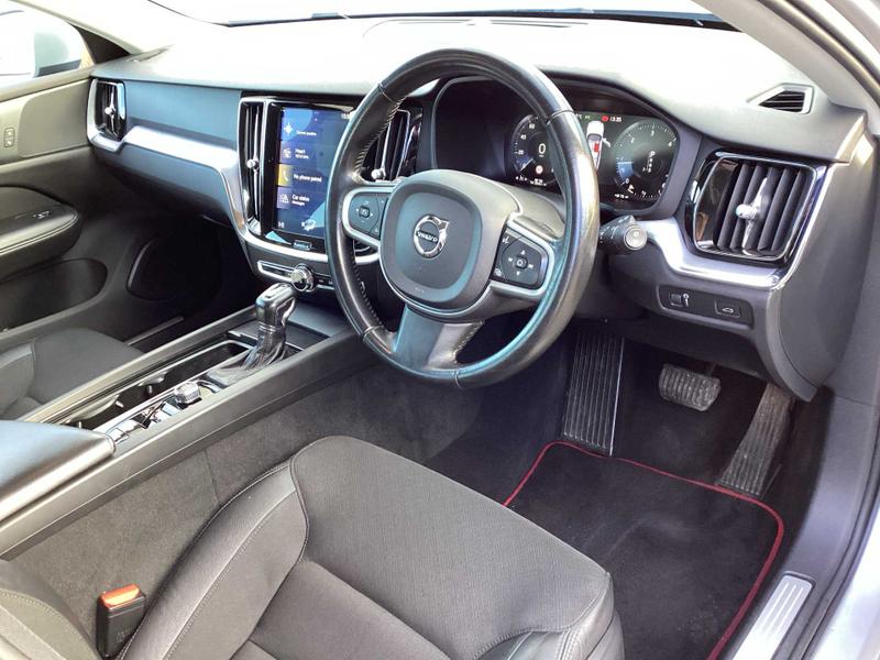 Used Volvo V60 for sale - 76738991: Photo 40