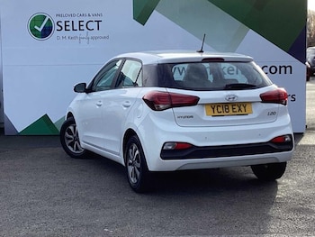 Used Hyundai i20 2018 for sale - 76933571: Photo