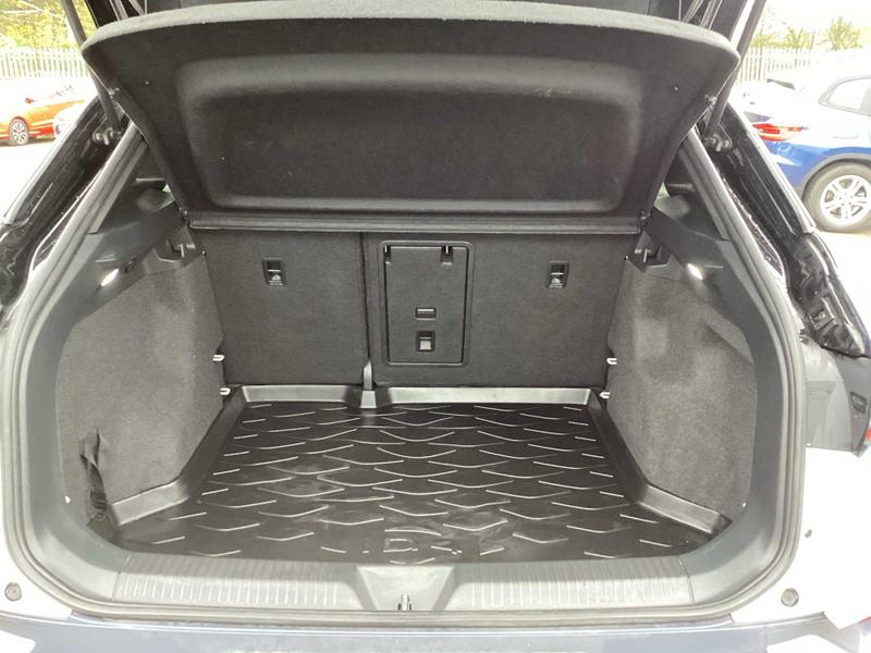 Used Volkswagen ID.4 2021 for sale - 76480398: Photo 17