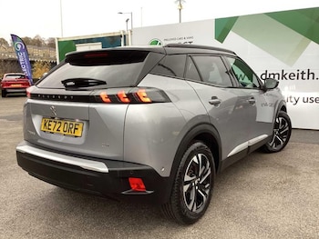 Used Peugeot E-2008 2023 for sale - 76433896: Photo