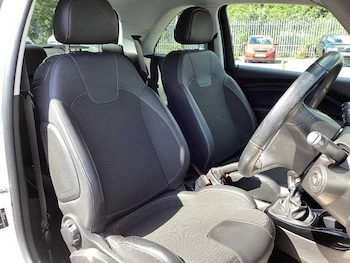 Used Vauxhall Adam 2018 for sale - 75113450: Photo