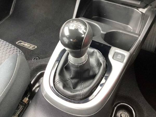 Used Honda Jazz 2018 for sale - 76097208: Photo 29