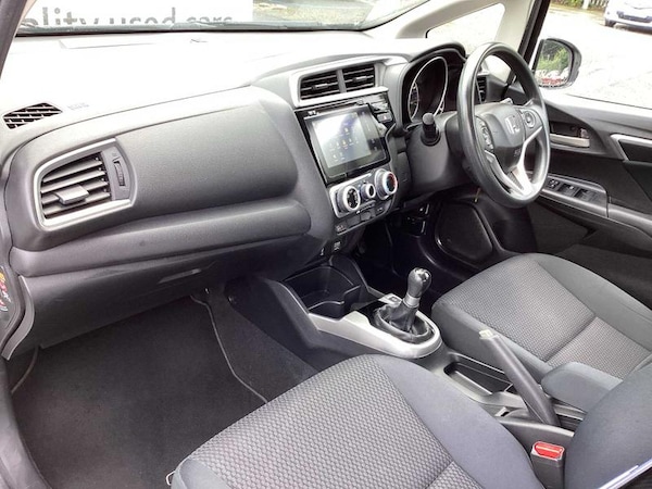 Used Honda Jazz 2018 for sale - 76097208: Photo 35