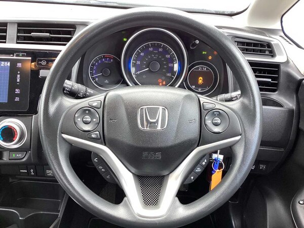 Used Honda Jazz 2018 for sale - 76097208: Photo 37