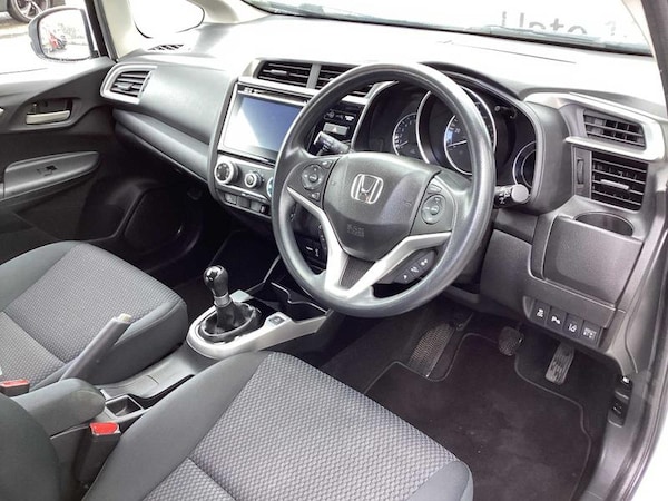 Used Honda Jazz 2018 for sale - 76097208: Photo 38