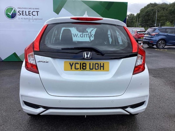 Used Honda Jazz 2018 for sale - 76097208: Photo 7