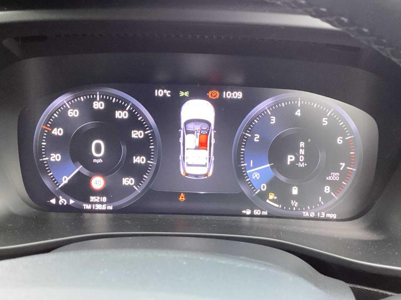 Used Volvo XC40 2021 for sale - 76782288: Photo 21