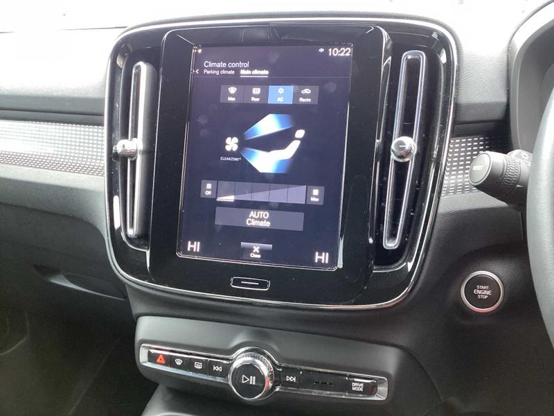 Used Volvo XC40 2021 for sale - 76782288: Photo 28