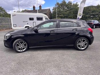 Used Mercedes-Benz A-Class 2015 for sale - 79344523: Photo