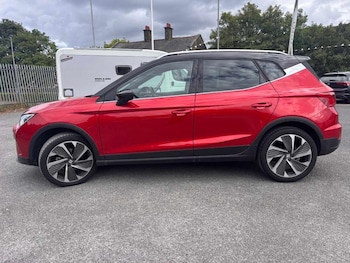 Used SEAT Arona 2024 for sale - 79383927: Photo