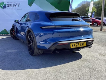 Used Porsche Taycan 2022 for sale - 78336146: Photo