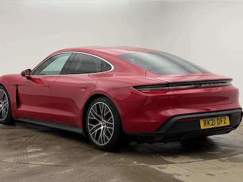 Used Porsche Taycan 2021 for sale - 77407146: Photo
