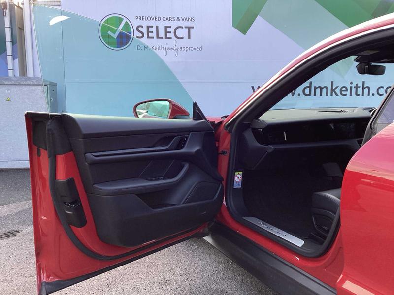 Used Porsche Taycan 2021 for sale - 77407146: Photo 32