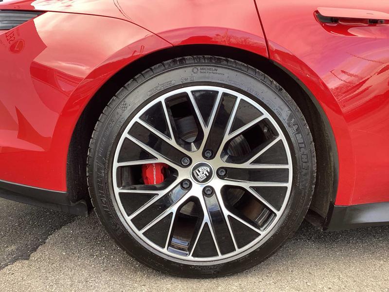 Used Porsche Taycan 2021 for sale - 77407146: Photo 39