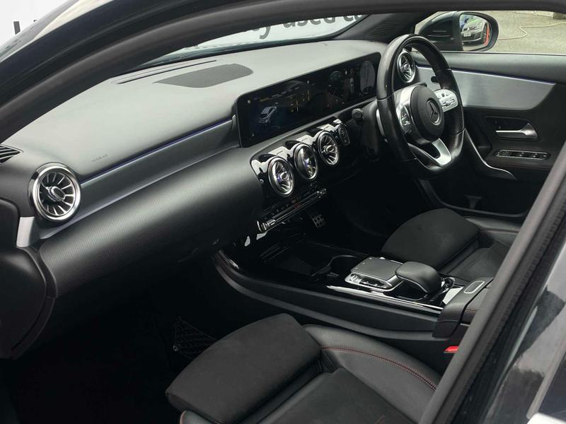 Used Mercedes-Benz A-Class 2018 for sale - 77994772: Photo 31