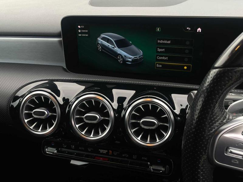 Used Mercedes-Benz A-Class 2018 for sale - 77994772: Photo 40