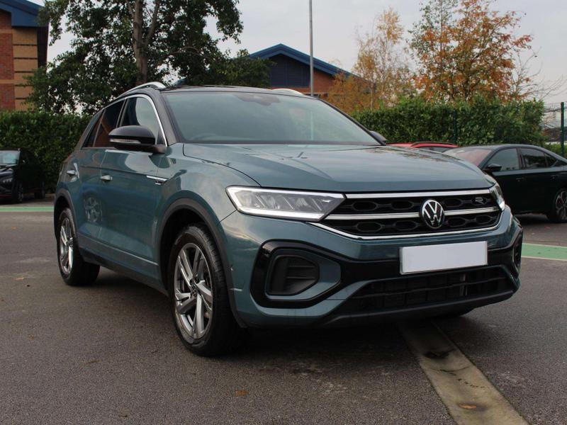 Used Volkswagen T-Roc 2023 for sale - 76750445: Photo 1
