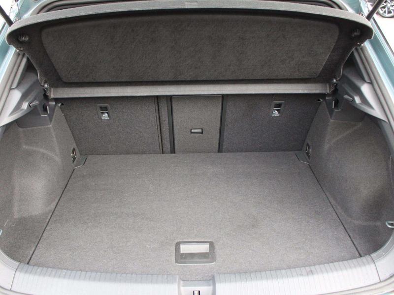 Used Volkswagen T-Roc 2023 for sale - 76750445: Photo 14