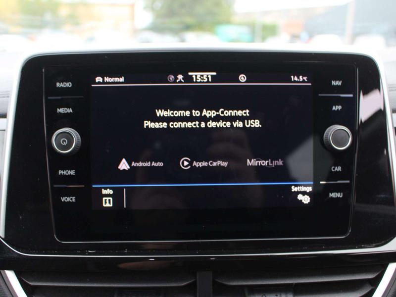 Used Volkswagen T-Roc 2023 for sale - 76750445: Photo 27