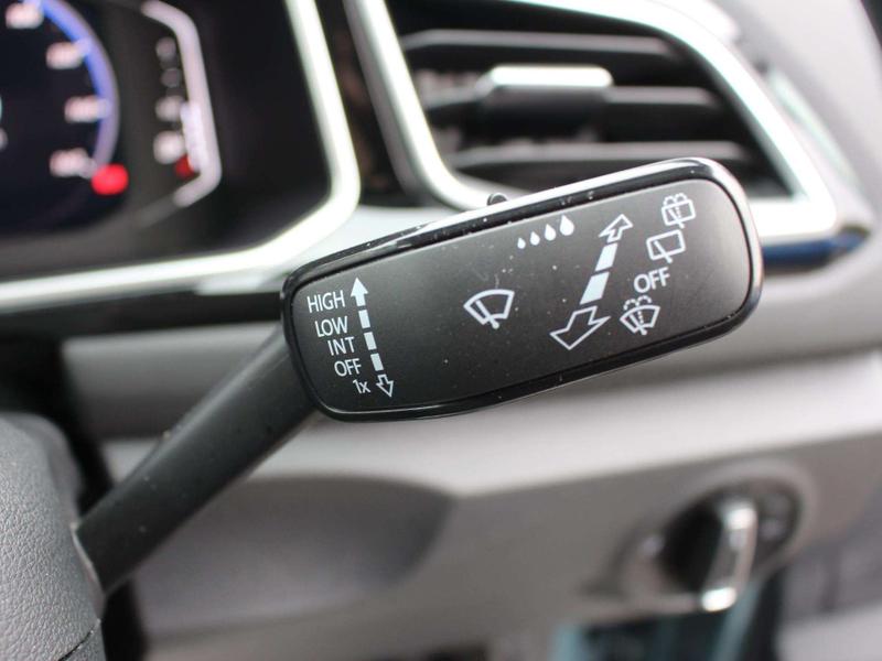 Used Volkswagen T-Roc 2023 for sale - 76750445: Photo 34