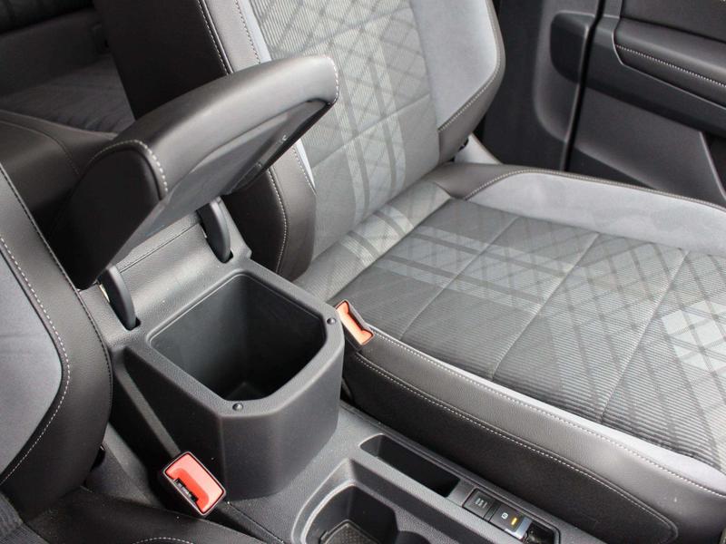 Used Volkswagen T-Roc 2023 for sale - 76750445: Photo 35