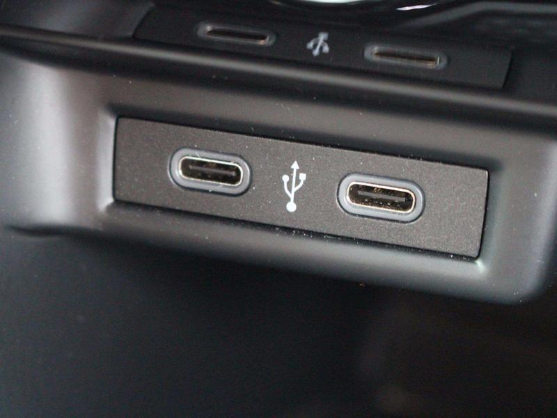 Used Volkswagen T-Roc 2023 for sale - 76750445: Photo 36